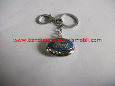Gantungan Kunci Berlian + Logo Ford Gantungan Kunci Berlian + Logo Ford